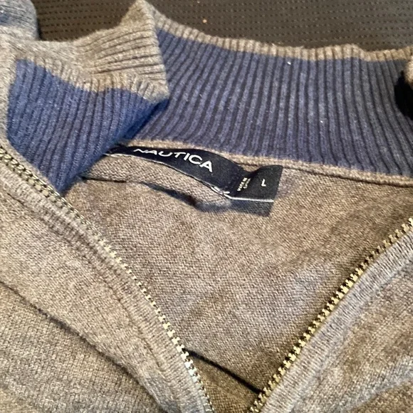 Nautica quarter zip pull over - Picture 2 of 7